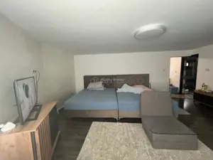 Caransebes, Casa la Cheie P+E+M, Zona ACR - imagine 7