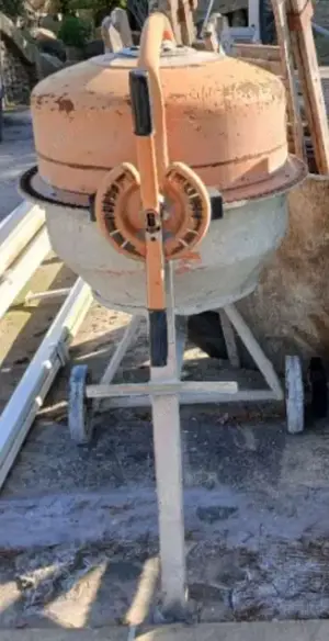 Betoniera Lescha Altrad de 125 litri  - imagine 1