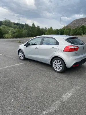 Kia Rio 2012  euro5 1.1 diesel 108661 km Day Light - imagine 2