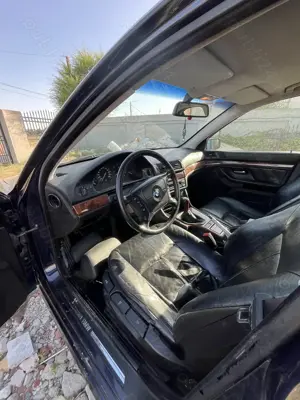 Dezmembrez BMW E39 520d Facelift - imagine 6