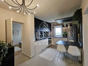 Apartamentul cu 2 camere, la 5 minute de centrul orașului