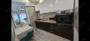 Casa renovata complet – zona Mall – - imagine 4