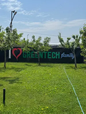 Angajam lucrator depozit  manipulant, Lumina