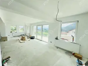 Casa individuala in Cisnadioara cu 4 camere 2 bai terasa teren 1170 mp - imagine 2