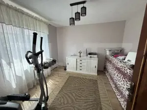 Casa de vanzare zona linistita - imagine 5