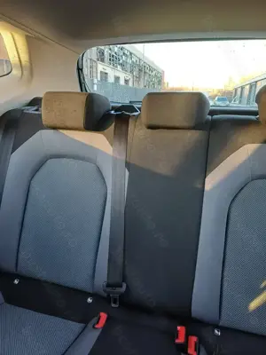 Seat Arona 1,6 TDI - imagine 7