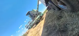 DE VÎNZARE John Deere 1065