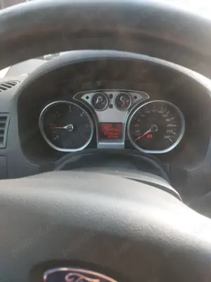 De vanzare Ford Kuga 4 X 4  - imagine 3 De vanzare Ford Kuga 4 X 4  - imagine 3