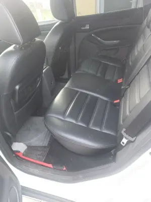 De vanzare Ford Kuga 4 X 4  - imagine 5 De vanzare Ford Kuga 4 X 4  - imagine 5