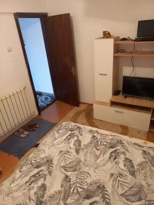 Vând garsoniera conf 1 - imagine 4