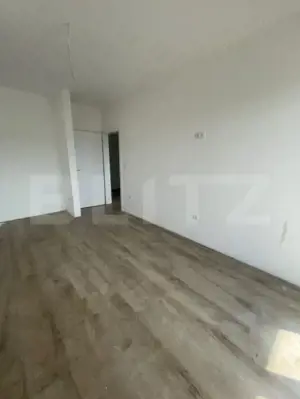 Apartament de vanzare, cu 3 camere, balcon mare, panoramă superbă, complex nou - imagine 7