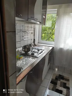 garsonieră dec etj 2 zona Gojdu