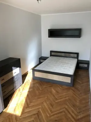 Garsoniera in zona Piata Romana