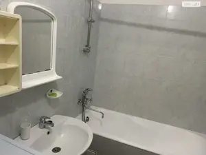 Garsoniera de inchiriat in zona Piata Romana - imagine 4