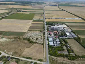 Teren intravilan 6.005 mp in Zădăreni - imagine 5 Teren intravilan 6.005 mp in Zădăreni - imagine 5