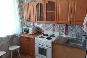 Garsoniera pentru inchiriat in zona Piata Romana - imagine 2