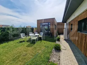 Casa exclusivista , LUX, Harman - imagine 2