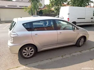 vand Toyota Corola Verso - imagine 2