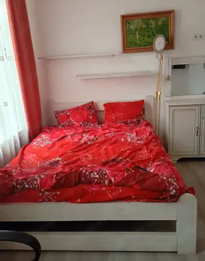 Garsoniera in zona Universitate