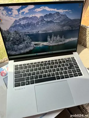 Laptop Tesla TeslaBook 9 cu procesor Intel  Core  i7-12700H