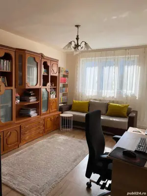 Vând apartament 2 camere decomandat - imagine 2 Vând apartament 2 camere decomandat - imagine 2