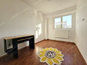 Apartament cu 4 camere, vedere spre Dunăre