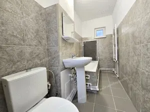 Apartament cu 4 camere, vedere spre Dunăre - imagine 9