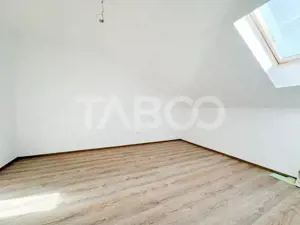 Apartament cu 4 camere 105 mp pe 2 nivele in vila noua cu parcare - imagine 9