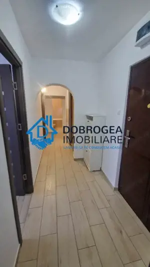 PACII- 3 CAMERE DECOMANDAT ,GAZ, SUPRAFATA 70 MP - imagine 9