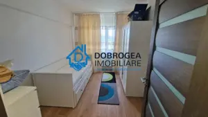 PACII- 3 CAMERE DECOMANDAT ,GAZ, SUPRAFATA 70 MP - imagine 2