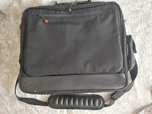 Vand geanta IBM originala i