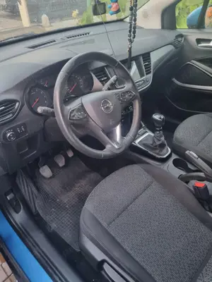 Vând autoturism Opel Crossland  - imagine 3