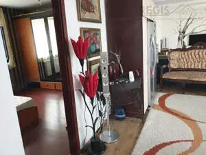 Vila 8 Camere si Curte – Spatiu Ideal pentru Familie Mare sau Investitie - imagine 5