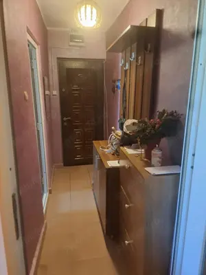 Proprietar vând apartament 2 camere Murfatlar zona Liceu 