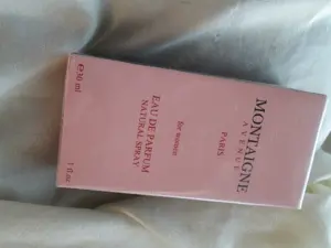 parfum dame Montaigne 