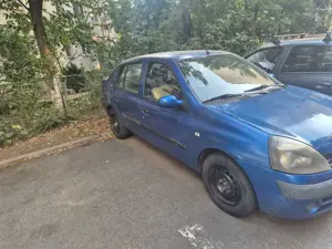 Renault Clio Symbol an 2006 motor 1.4 benzina - imagine 4