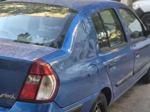 Renault Clio Symbol an 2006 motor 1.4 benzina - imagine 3