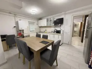 Apartament 2 camere, 50 mp utili, semidecomandat - zona Buziasului - imagine 4