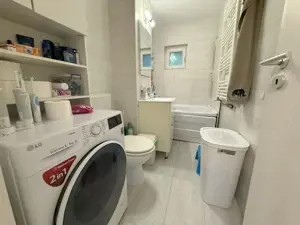 Apartament 2 camere, 50 mp utili, semidecomandat - zona Buziasului - imagine 6