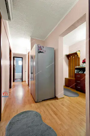 Apartament spatios, renovat, 4 camere, decomandat, etaj 4, Micro 39 - imagine 14