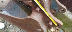 Vând cupă de 90 de buldoexcavator Komatsu wb 93-97r5 -r8 - imagine 5