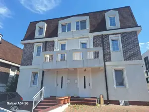 1600 Euro! Casa de lux, in Copou, 5 camere, 3 bai