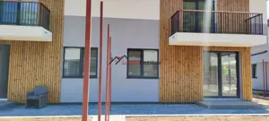 Duplex semifinisat 4 camere suprafata de 120 mp utili + 200 mp teren liber.