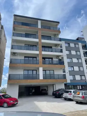 vand apartament 2 camere in mamaia Nord Navodari la 50 metri de plaja