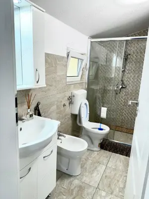 Închiriere garsonieră la curte - imagine 3