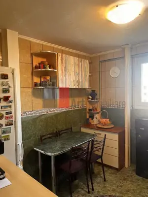 APARTAMENT 3 CAMERE STEFAN CEL MARE - OBOR - imagine 5