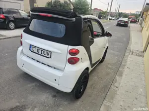 Smart Fortwo Cabrio 451 1.0 benzina - imagine 3