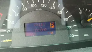 Mercedes Viano CDI 3.0 2006 cutie automata - imagine 9 Mercedes Viano CDI 3.0 2006 cutie automata - imagine 9