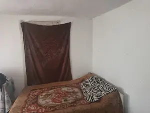 Teren cu casa batrîneasca de vînzare Braniștea galati  - imagine 5 Teren cu casa batrîneasca de vînzare Braniștea galati  - imagine 5