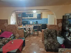 Casa de vanzare - imagine 3